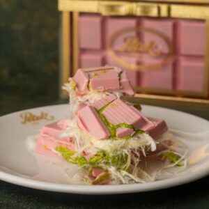 Petek 1942 Angel Hair Dubai Chocolate Pink Belgian Strawberry Chocolate with Pistachio, Kadaifi & Turkish Cotton Candy 200g (7.05 oz)